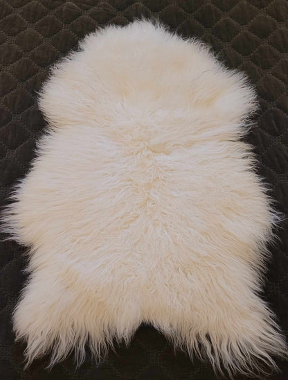 White Icelandic Sheepskin