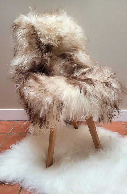 Mouflon Brown Natural Island Sheepskin